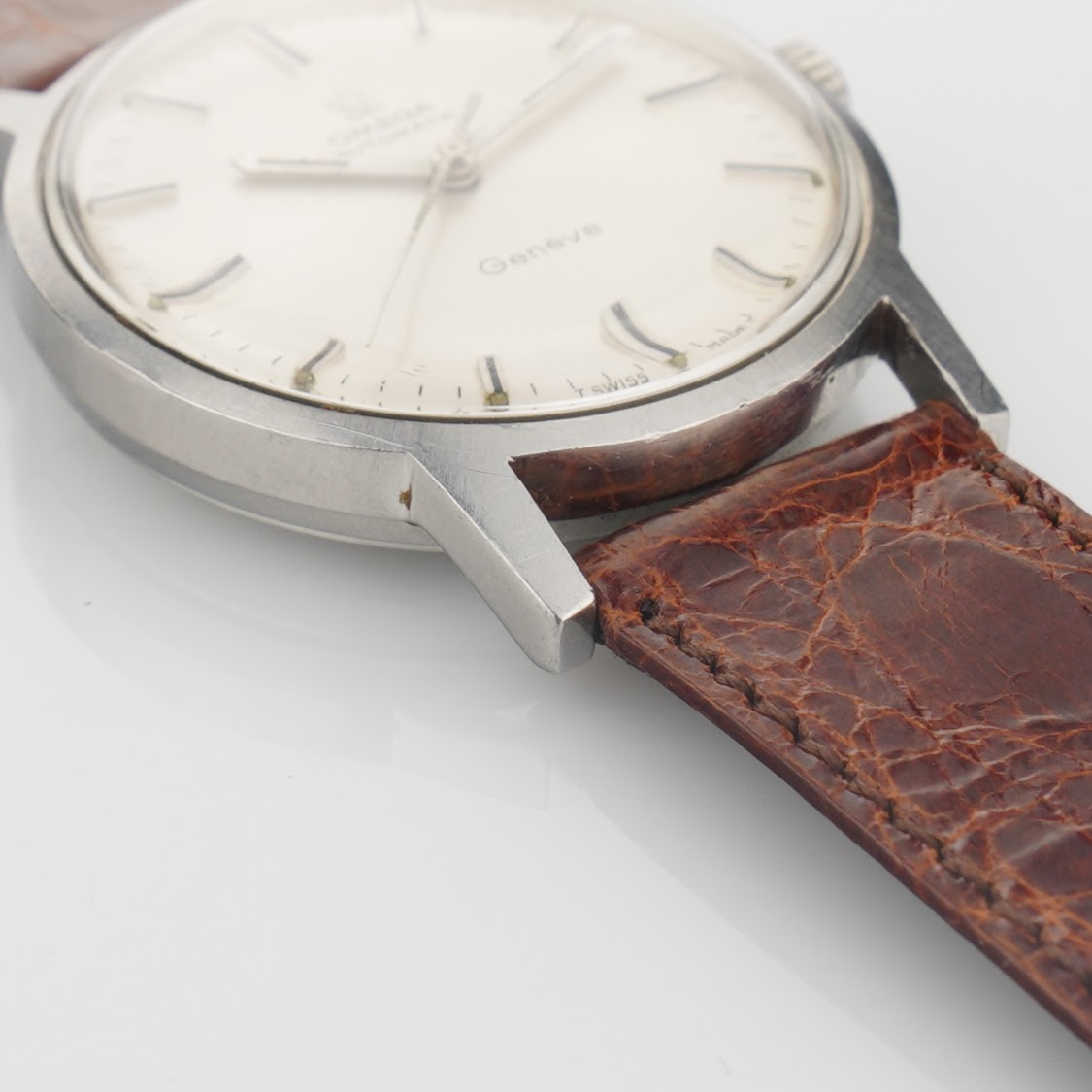 Omega Genéve ref. 165.070 from 1969. Steel case, silver sunburst dial and cal. 552 movement. - Image 10