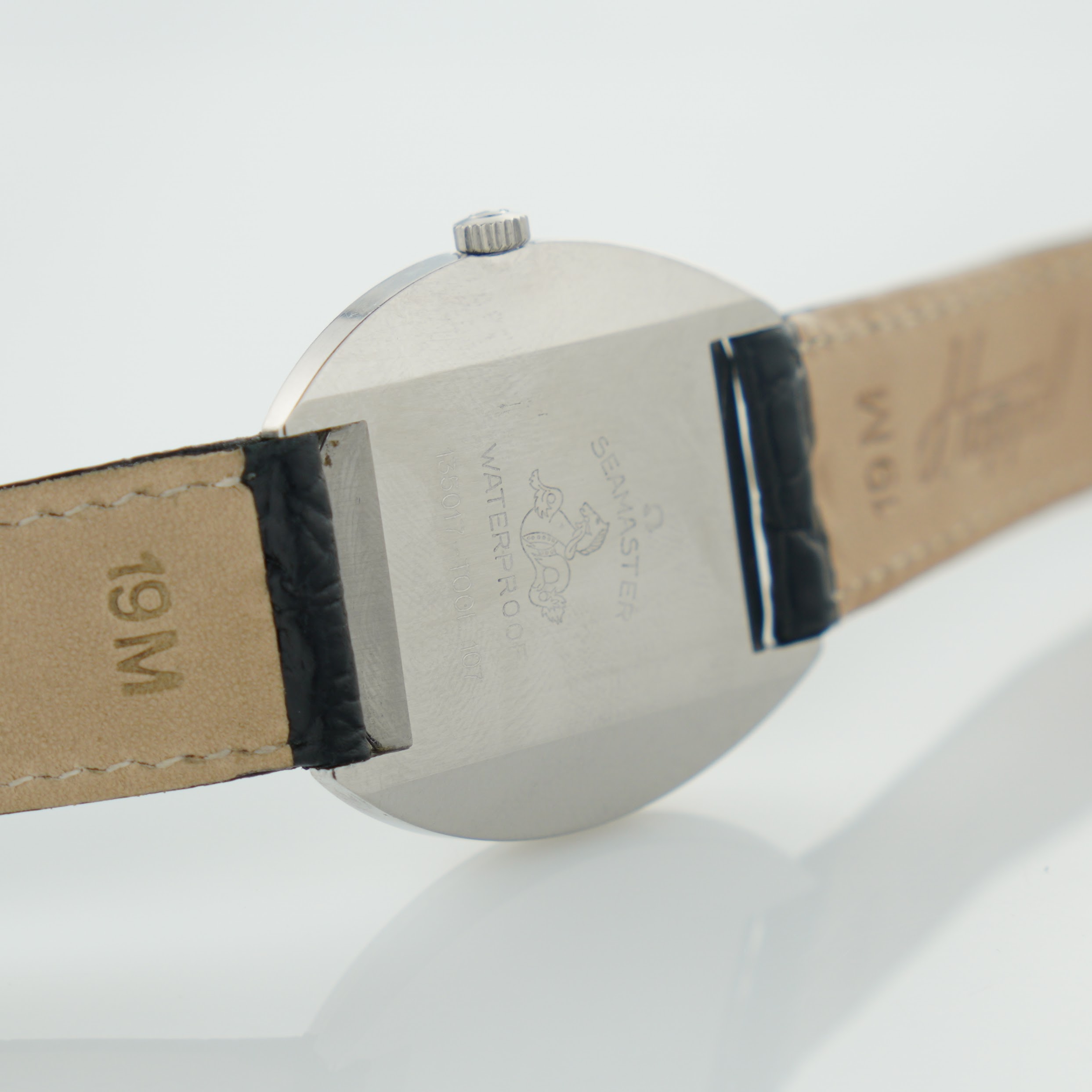 Omega Seamaster Cosmic ref. 135.017 from 1966 with black cross-hair dial and cal. 601 movement. - Image 10