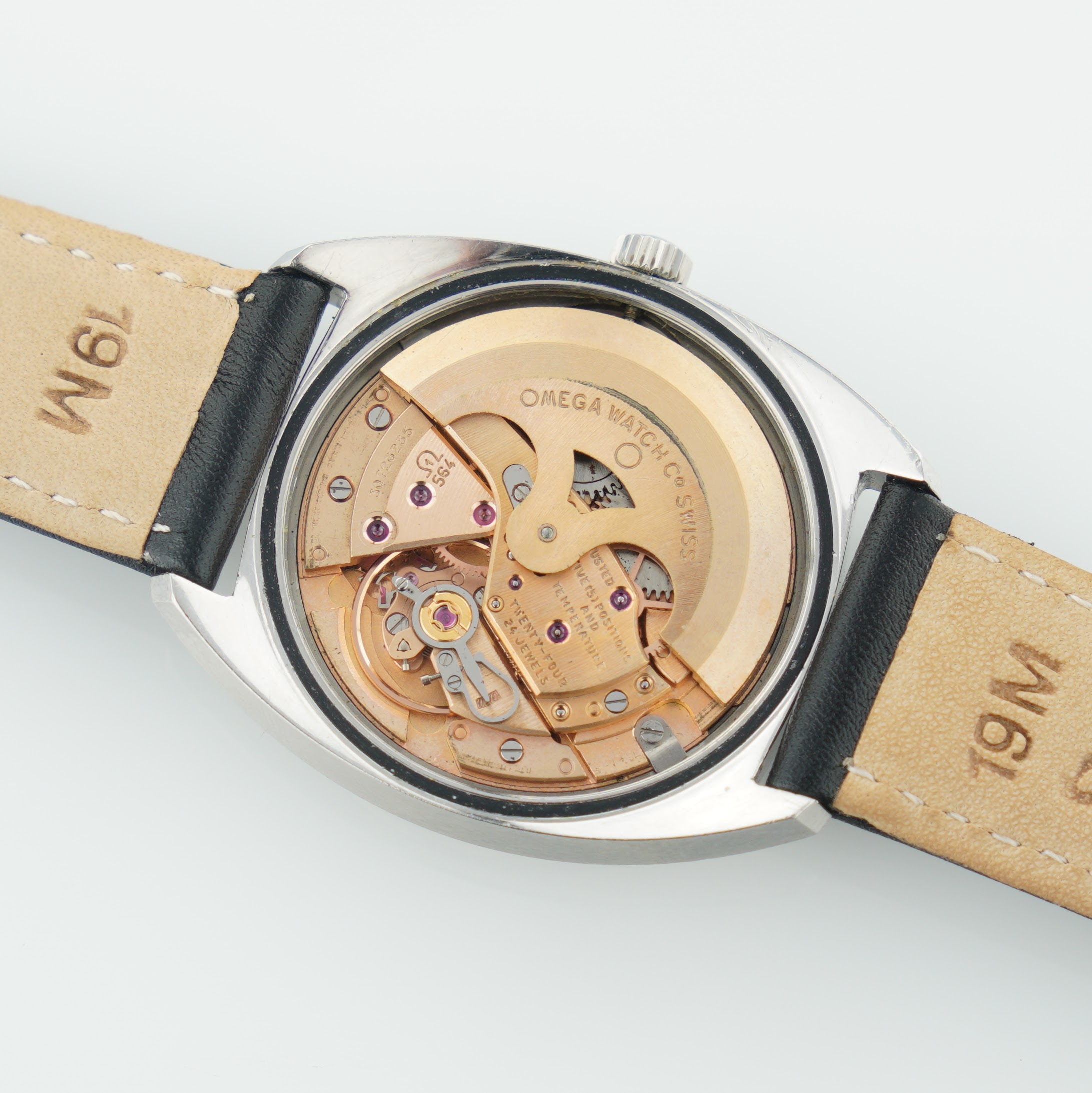 Omega Constellation ref.168.017 from 1970. Steel c-shape case, silver linen texture dial and cal.564 movement. - Image 7
