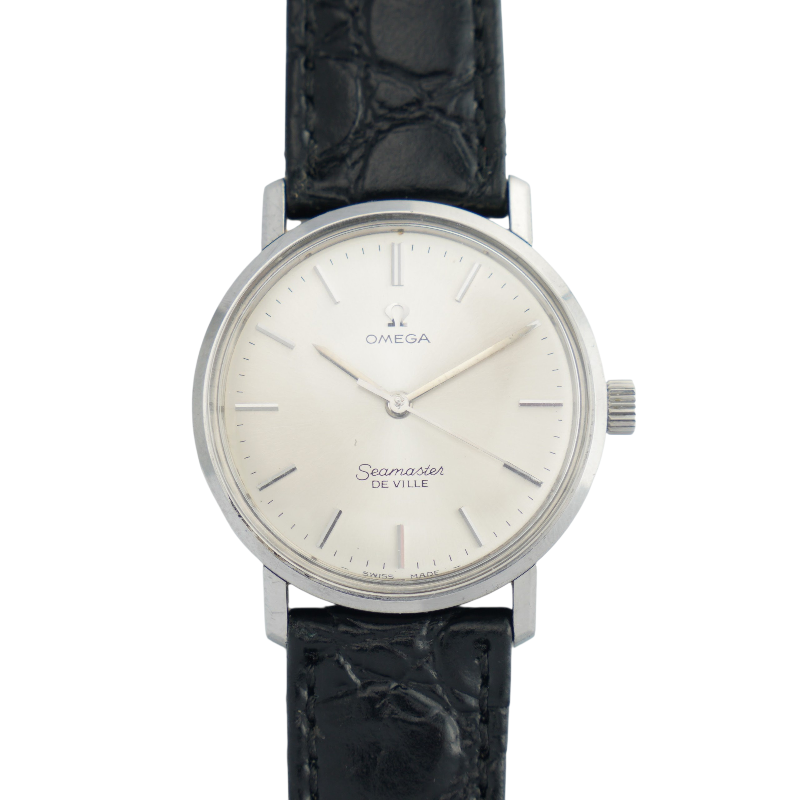 Omega Seamaster De Ville 135.010 from 1968. 34 mm steel case, silver dial and cal. 601