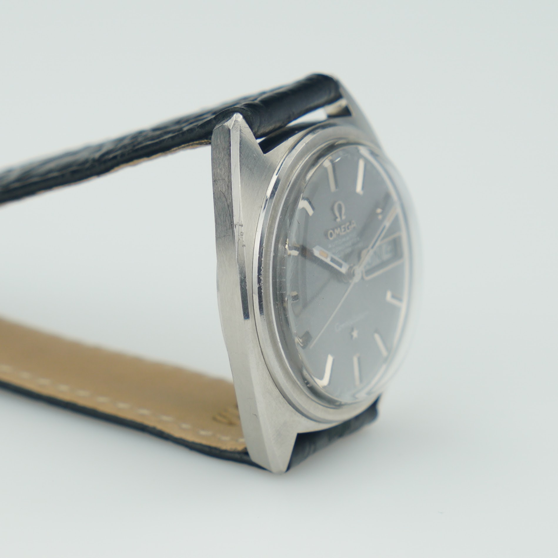 Omega Constellation 168.019 day-date with c-shape case and grey dial with from 1968 - Image 8